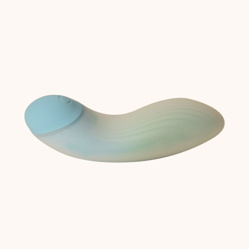 Plunge Wearable Wellness Massager – Compact, Rechargeable & Discreet for External Stimulation