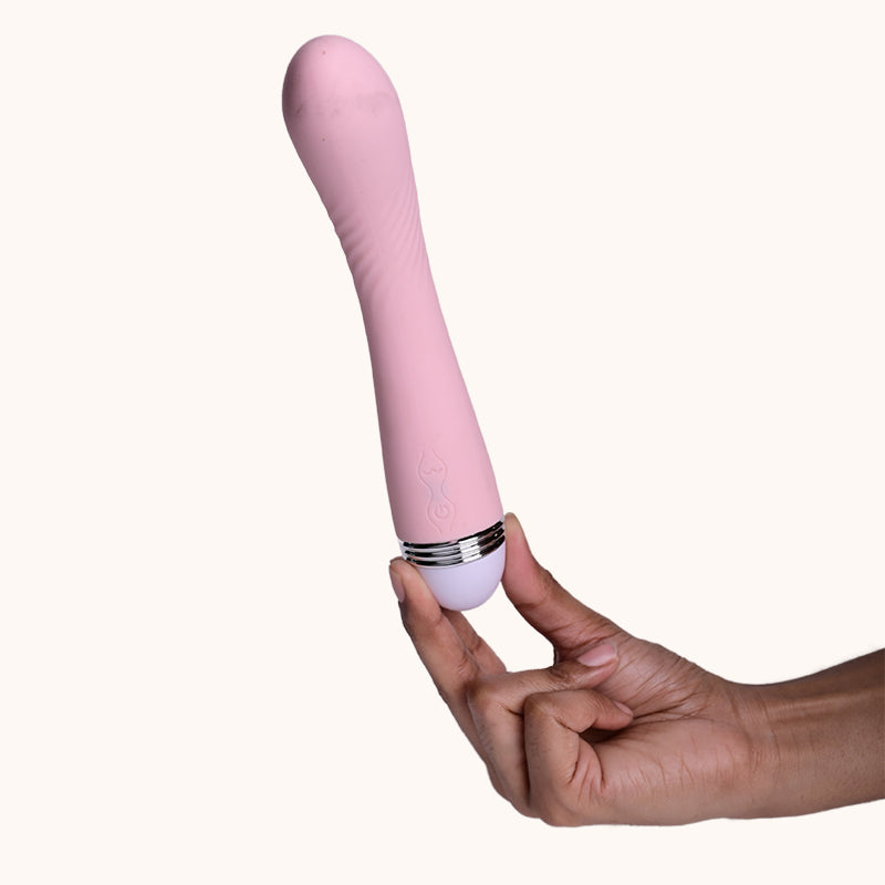 Zea Rechargeable Realistic Massager – 10 Vibration Modes, Body-Safe Silicone & Waterproof Design
